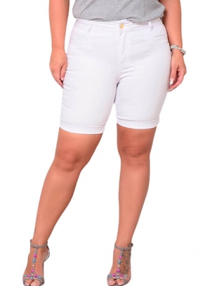 Bermuda Branca Plus Size Meia Coxa
