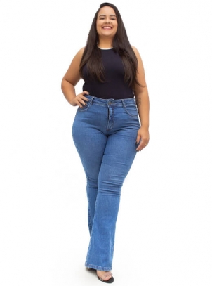 Calça Flare Plus Size Azul Claro Bolso Bordado