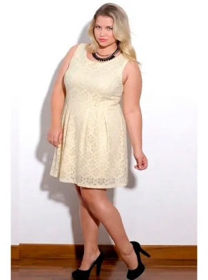 Vestido Plus Size Rendado