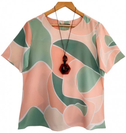 Blusa Feminina Plus Size Estampa Coral e Verde