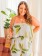 Macaquinho Plus Size em Viscose Floral Nude