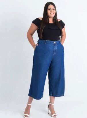 Calça Plus Size Pantalona Curta Jeans